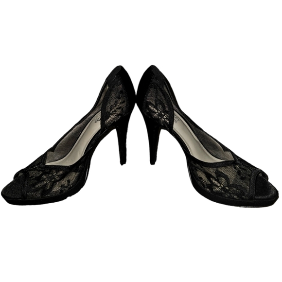 Coach and Four Shoes - VINTAGE Coach And Four Lace Peep Toe Heels